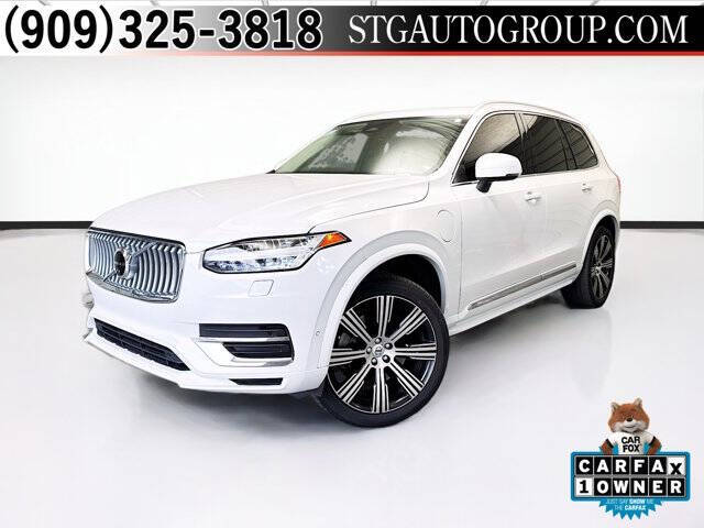 2023 Volvo XC90 Recharge T8 Ultimate Bright Theme 7P