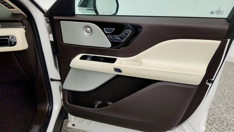2020 Lincoln Aviator Black Label