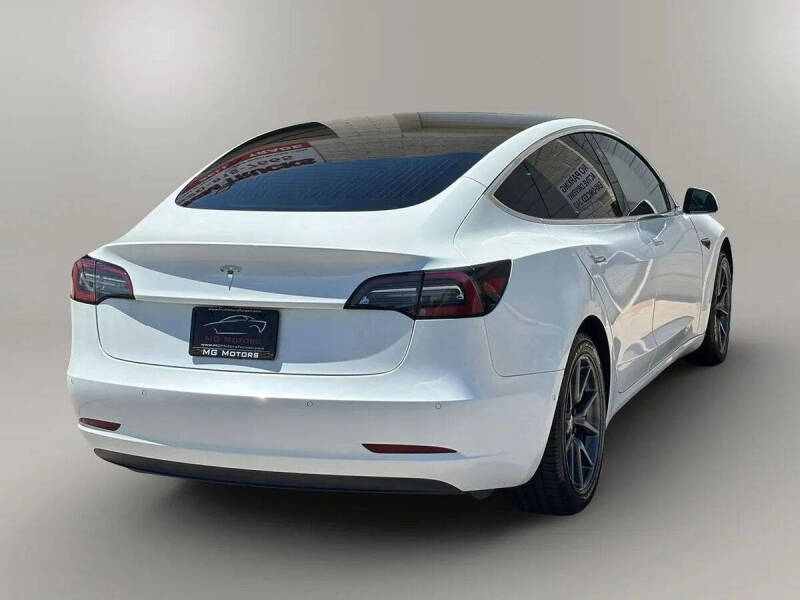 2019 Tesla Model 3 Standard Range Plus