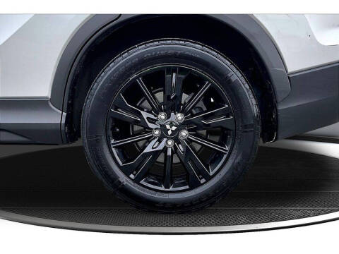 2023 Mitsubishi Eclipse Cross LE