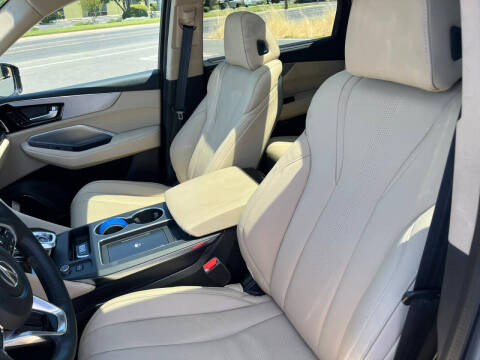 2025 Acura MDX SH-AWD w/Tech