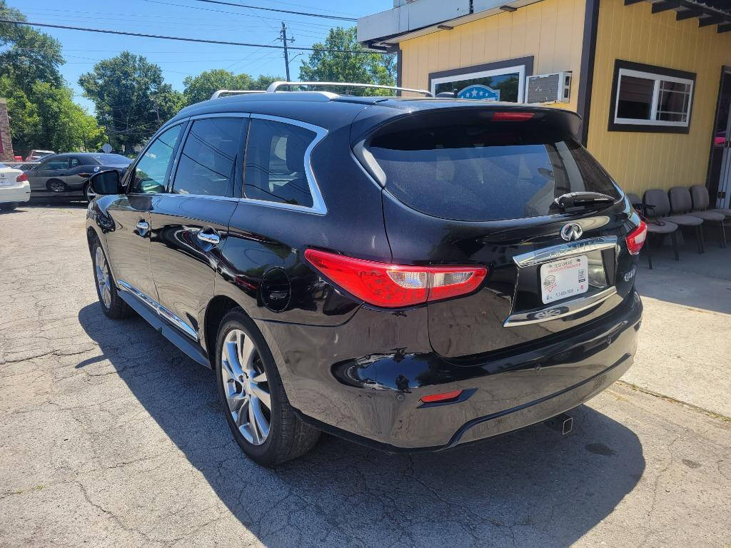 2014 INFINITI QX60 for sale at DAGO'S AUTO SALES LLC in Dalton, GA