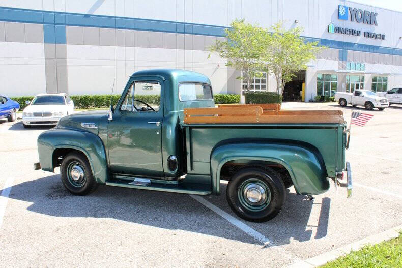 1953 Ford F-100