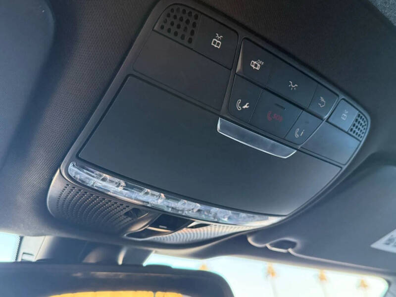 2018 Mercedes-Benz GLC GLC 300