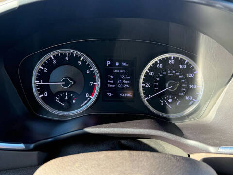 2020 Hyundai Santa Fe SE