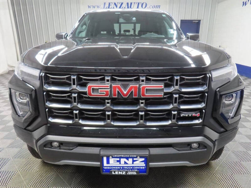 2024 GMC Canyon AT4