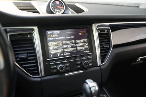 2015 Porsche Macan S