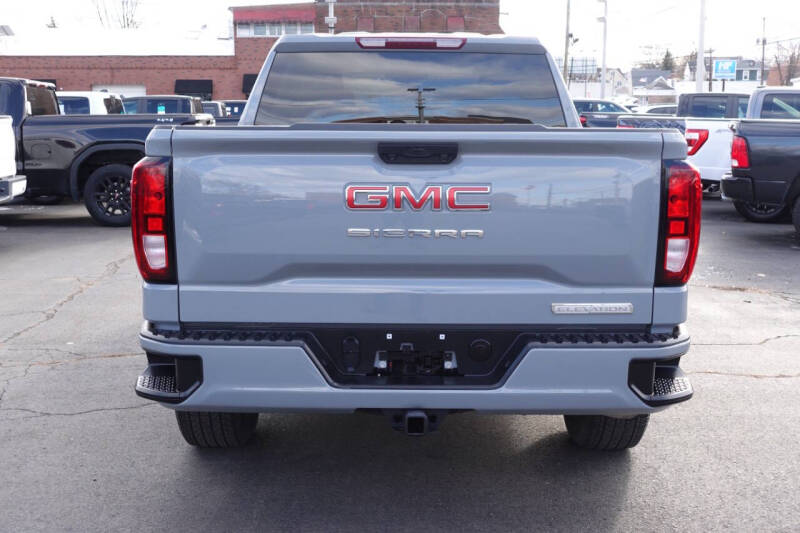 2024 GMC Sierra 1500 Elevation Standard