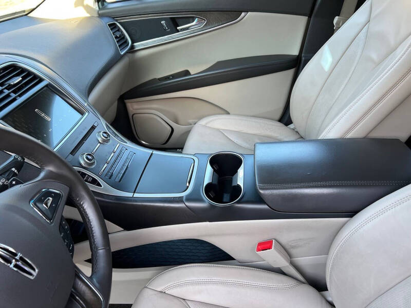 2017 Lincoln MKX Select