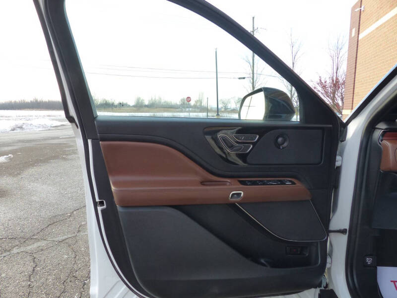 2022 Lincoln Aviator Reserve