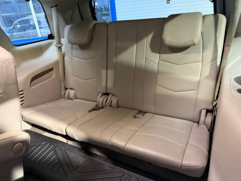 2016 Cadillac Escalade Premium Collection