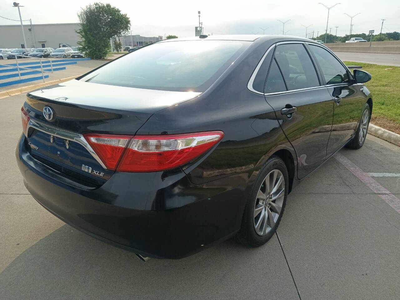 2016 Toyota Camry Hybrid for sale at Auto Haus Imports in Grand Prairie, TX