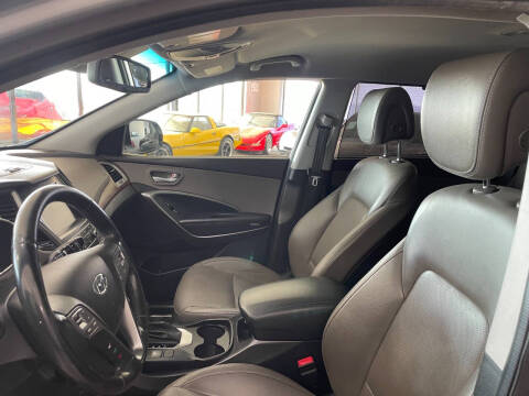 2017 Hyundai Santa Fe SE