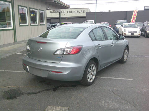 2013 Mazda MAZDA3 i Sport