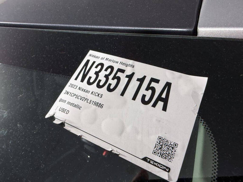 2023 Nissan Kicks SV