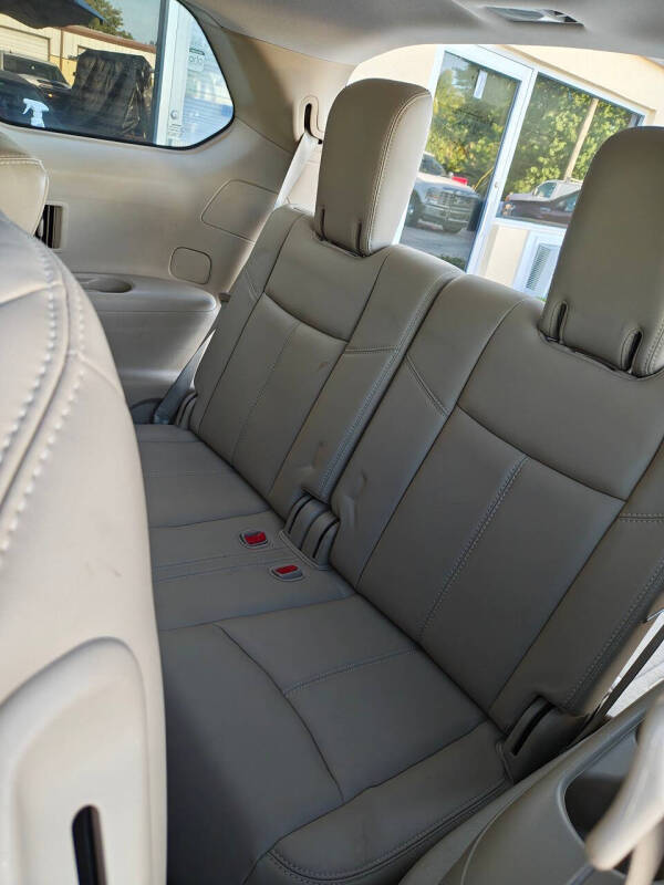 2014 Nissan Pathfinder SL