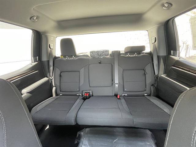 2026 GMC Sierra 1500 Elevation Standard