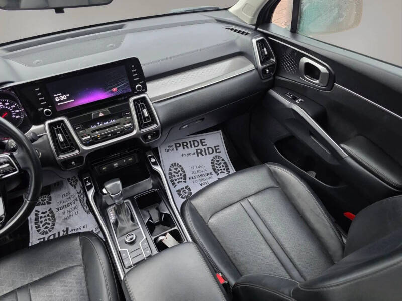 2023 Kia Sorento S