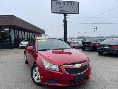2012 Chevrolet Cruze for sale at TWIN CITY AUTO MALL in Bloomington IL