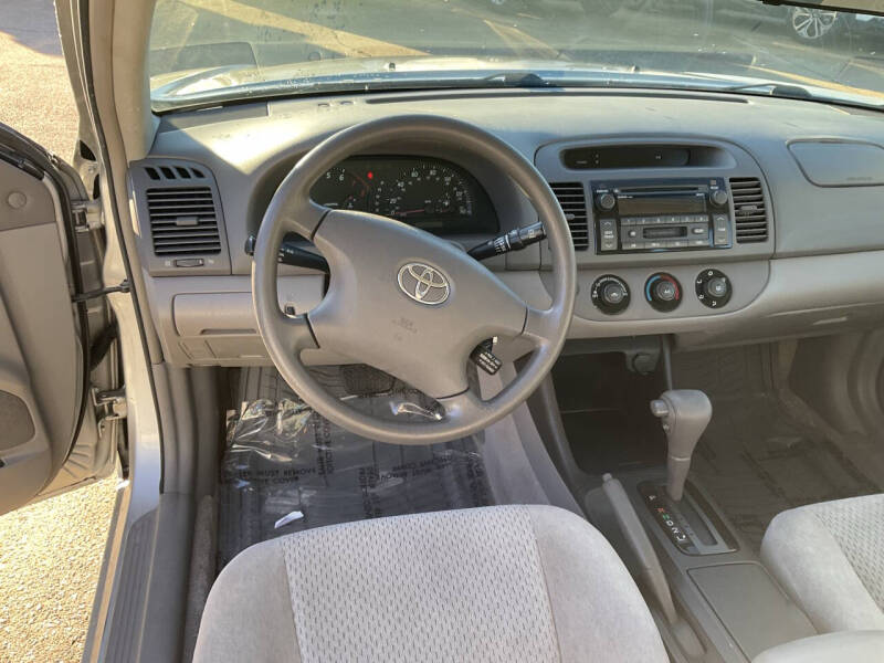 2002 Toyota Camry LE