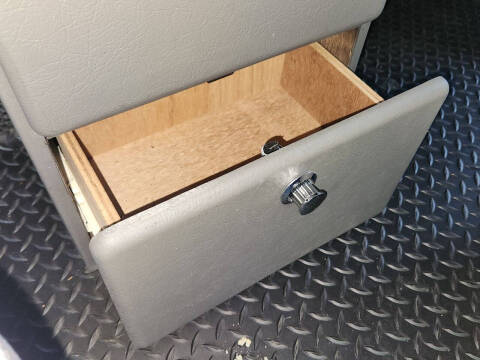 2006 Ford E-Series E-250 SD