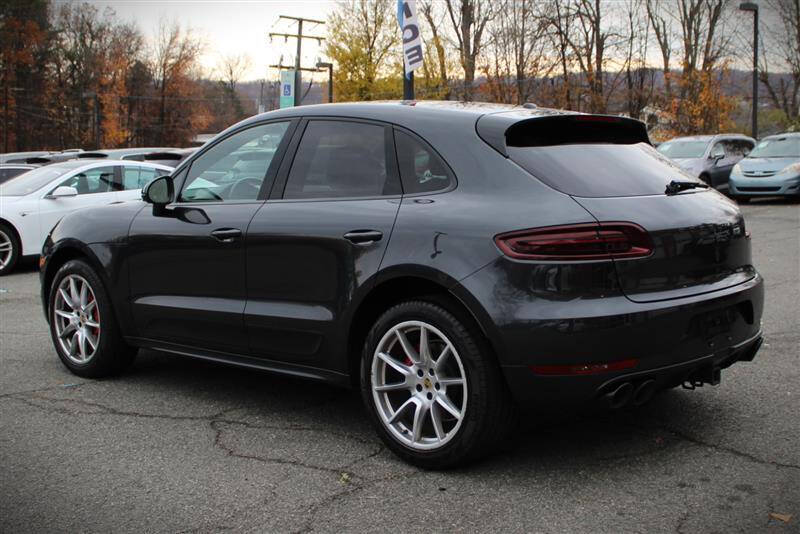 2017 Porsche Macan GTS