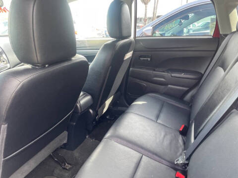 2017 Mitsubishi Outlander Sport 2.4 SEL