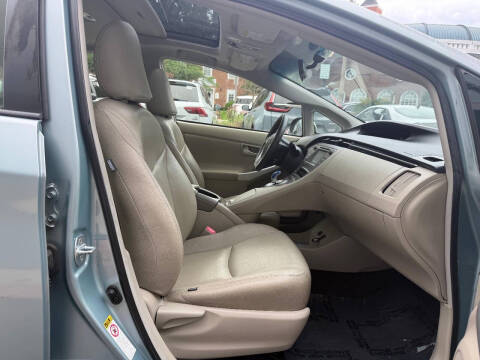 2012 Toyota Prius Three