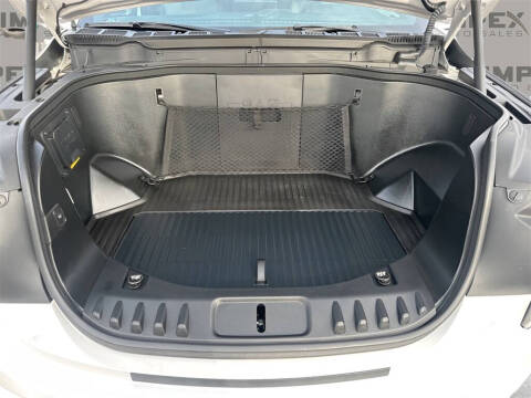 2022 Ford F-150 Lightning Lariat