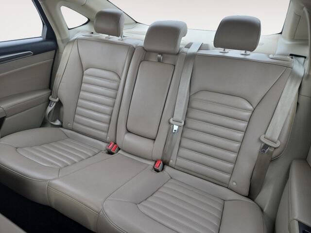 2020 Ford Fusion SEL