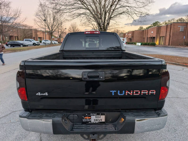 2015 Toyota Tundra SR5