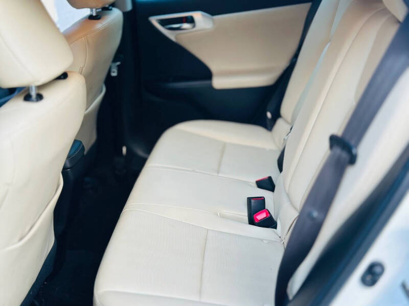 2012 Lexus CT 200h Premium