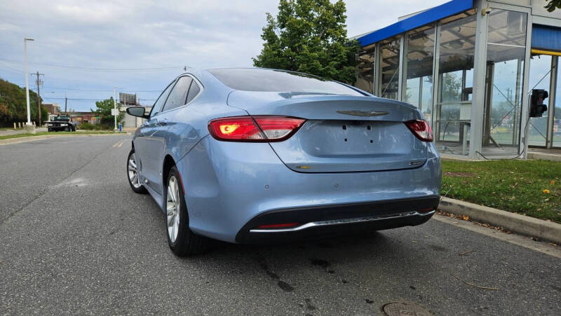 2015 Chrysler 200 Limited