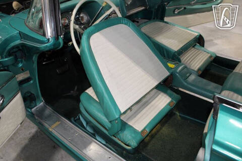 1958 Ford Thunderbird