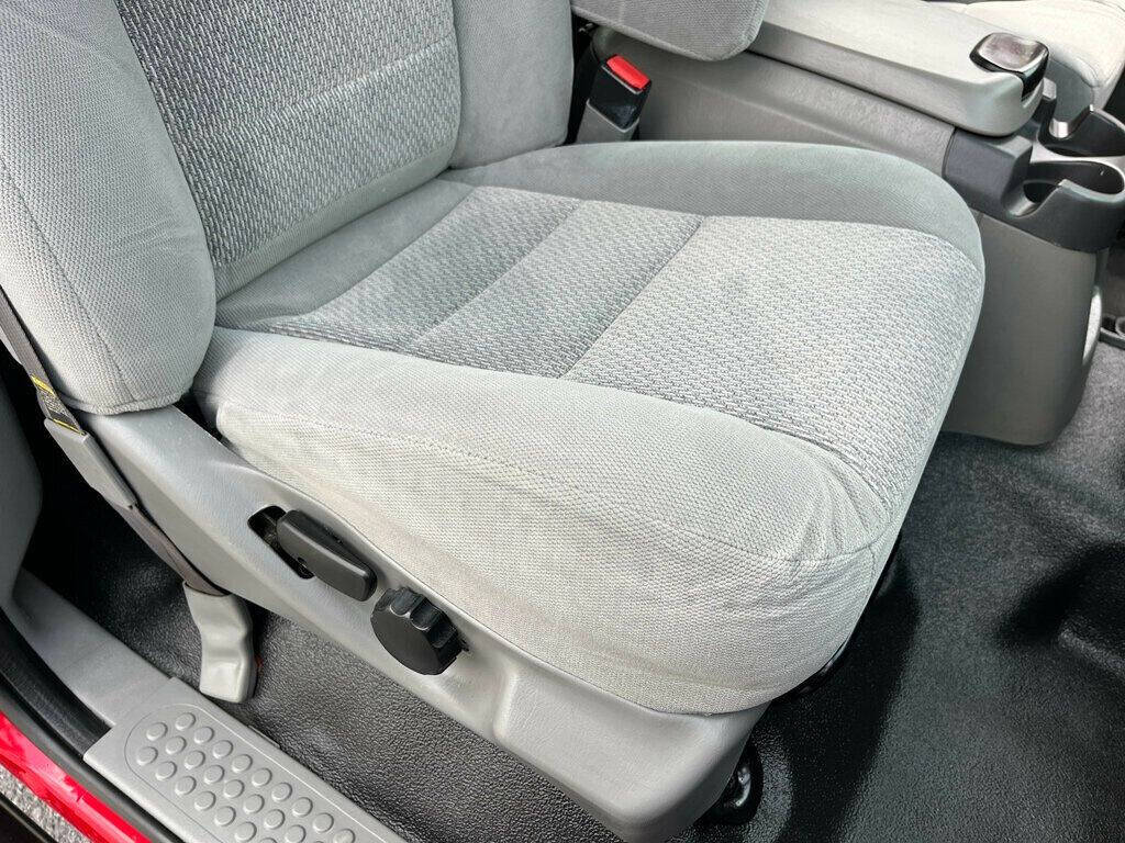 2003 Ford F-350 Super Duty 58