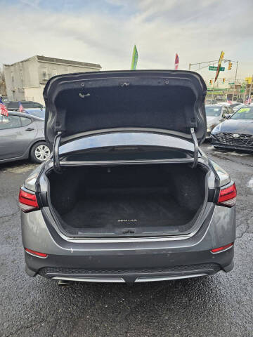 2020 Nissan Sentra SR