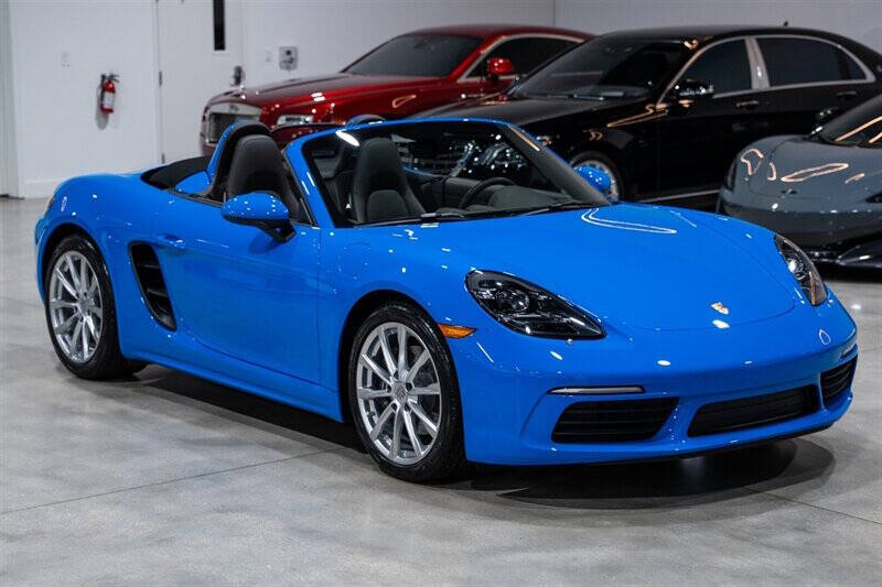 2022 Porsche 718 Boxster
