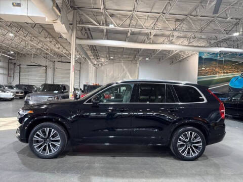 2022 Volvo XC90 T5 Momentum