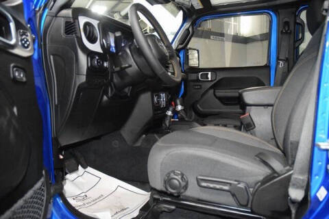 2024 Jeep Gladiator Sport