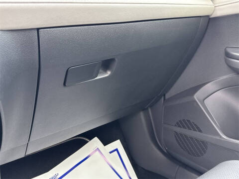 2025 Volkswagen Taos SEL 4Motion