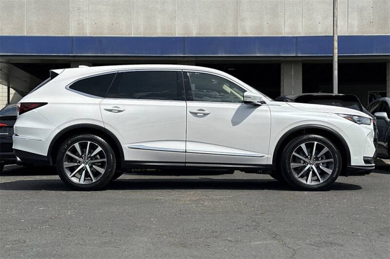 2026 Acura MDX w/Tech