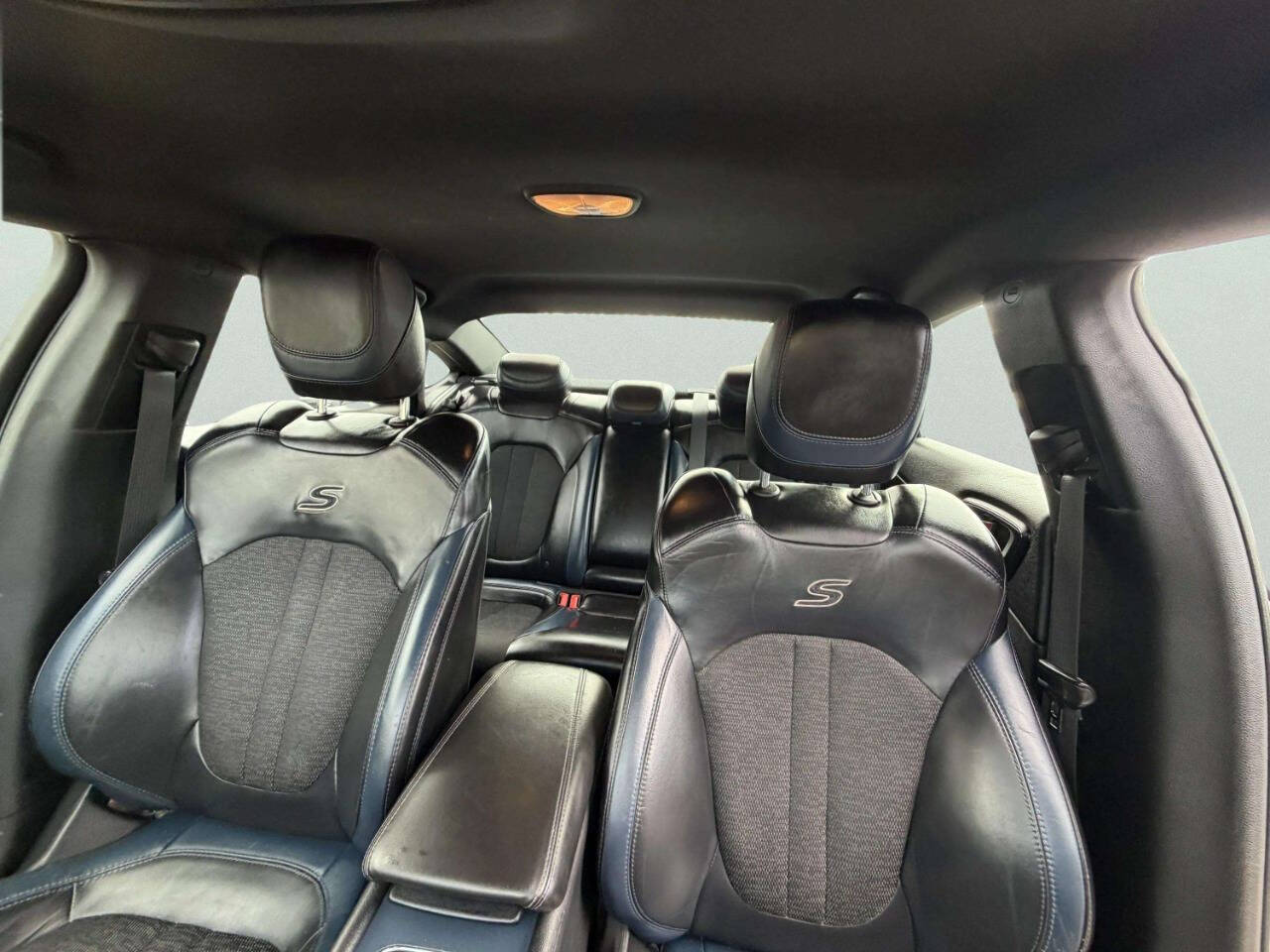 Chrysler20018
