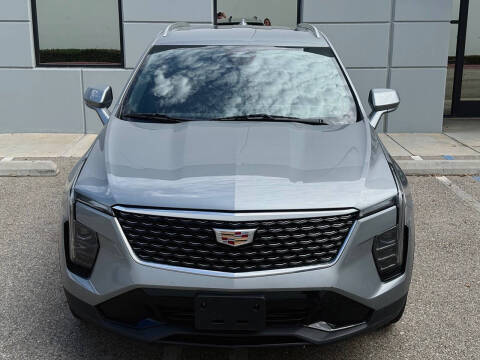 2024 Cadillac XT4 Premium Luxury