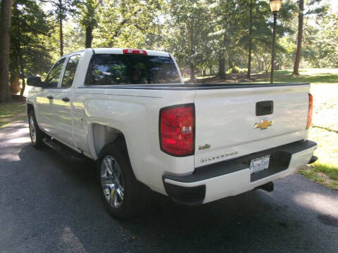 2017 Chevrolet Silverado 1500 Custom