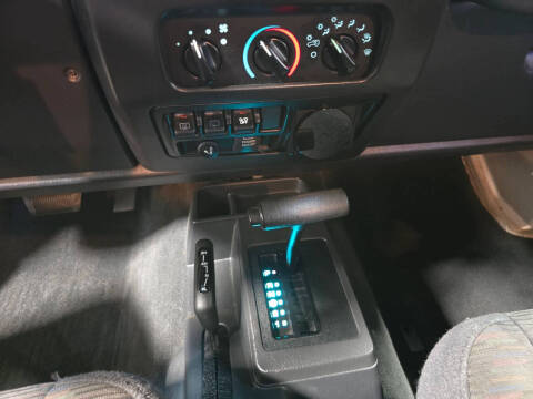 2005 Jeep Wrangler SE