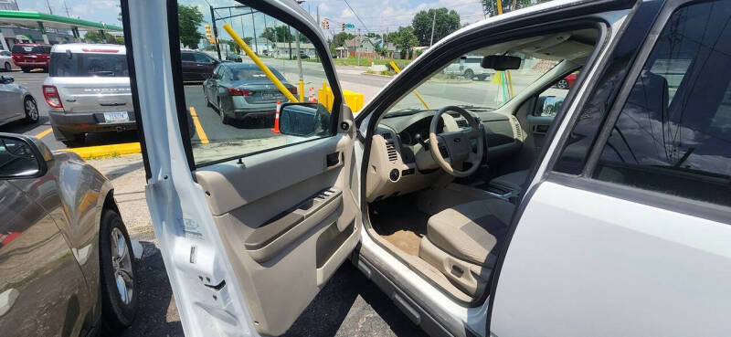 2008 Ford Escape XLT