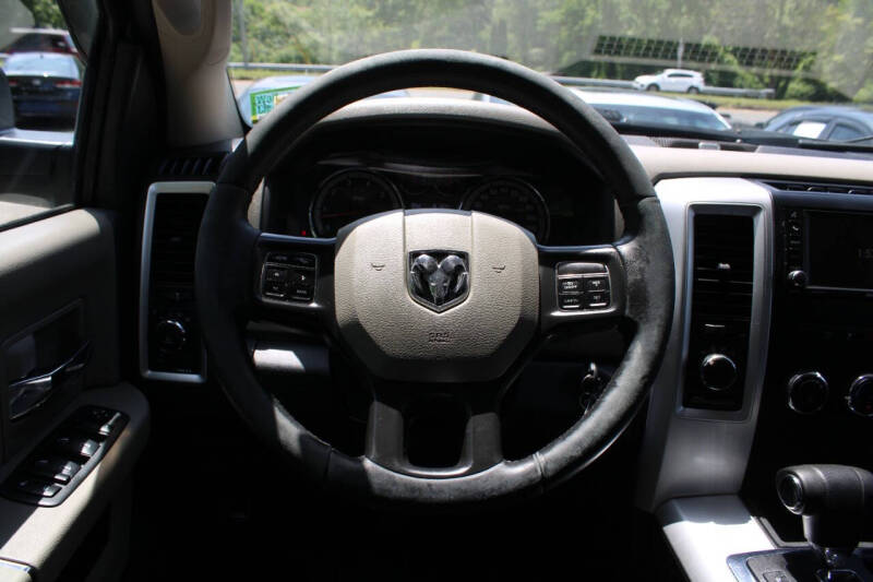 2012 RAM 1500 SLT
