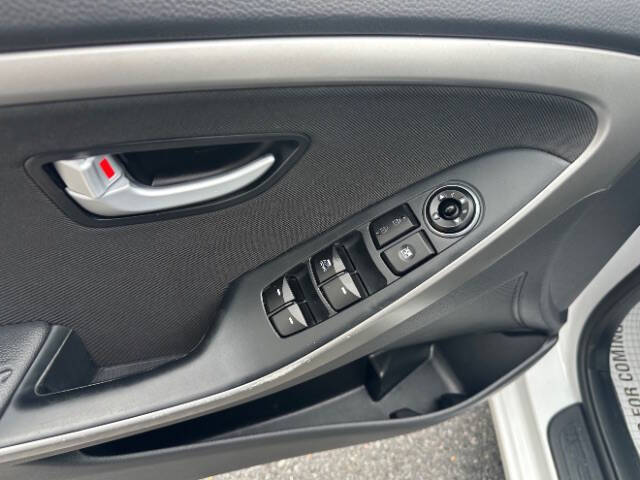 2017 Hyundai Elantra GT