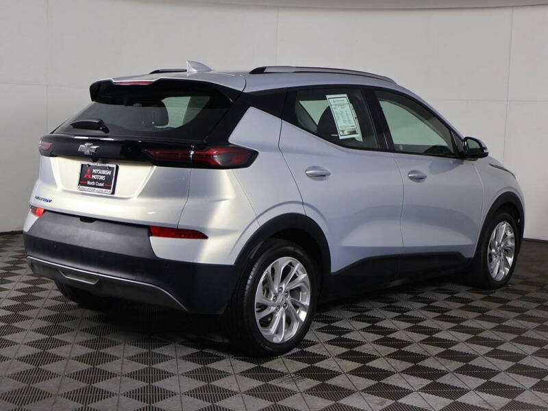 2023 Chevrolet Bolt EUV LT