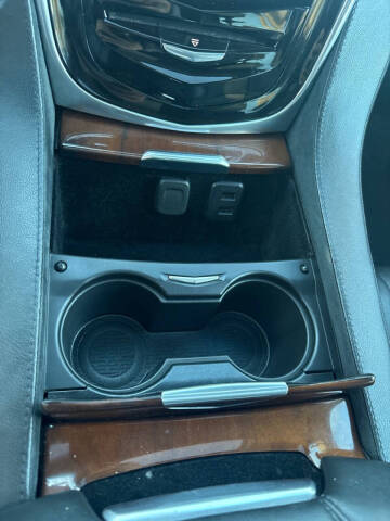 2018 Cadillac Escalade Luxury